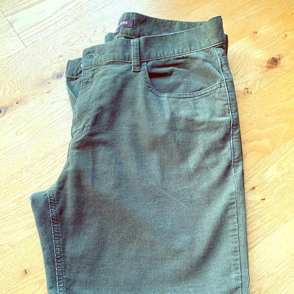 MK green pants